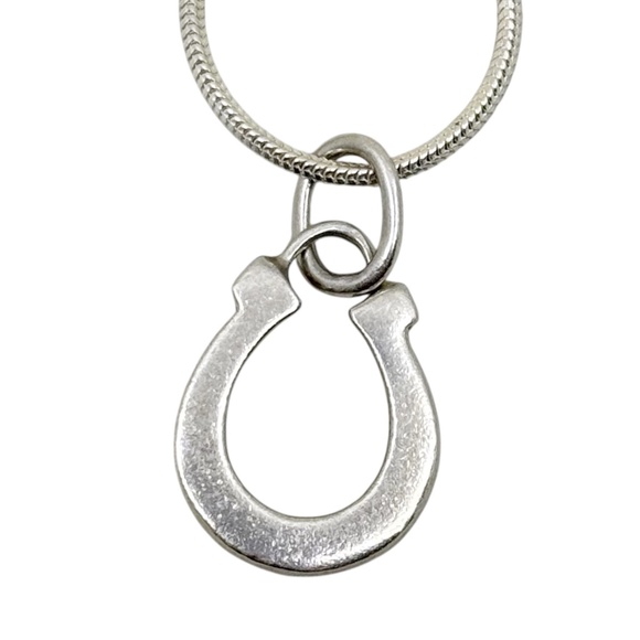 sterling silver horseshoe charm pendant - GM292 - Picture 2 of 2